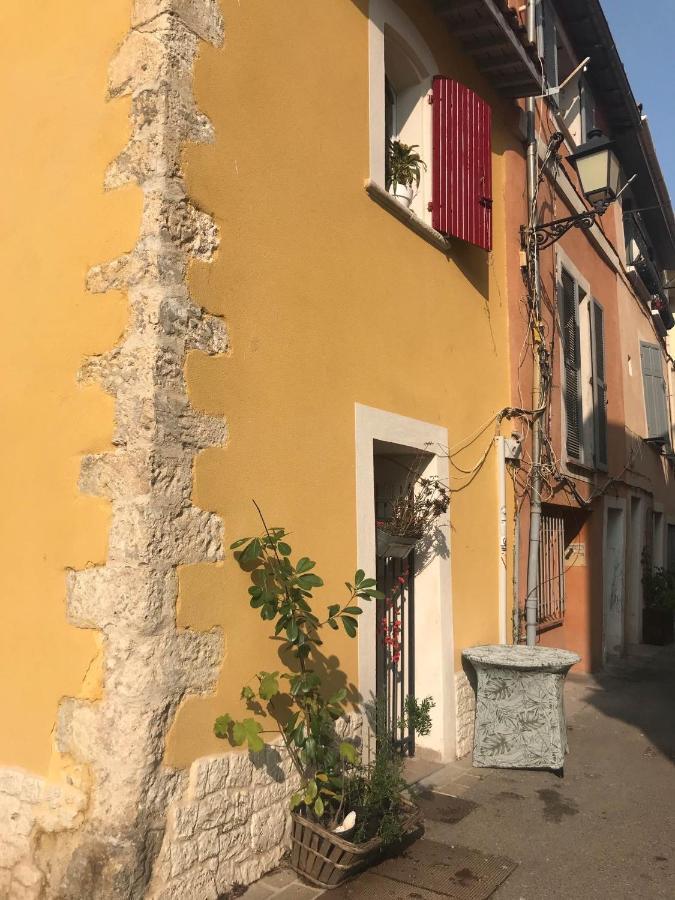Apartment A La Venise Provencale